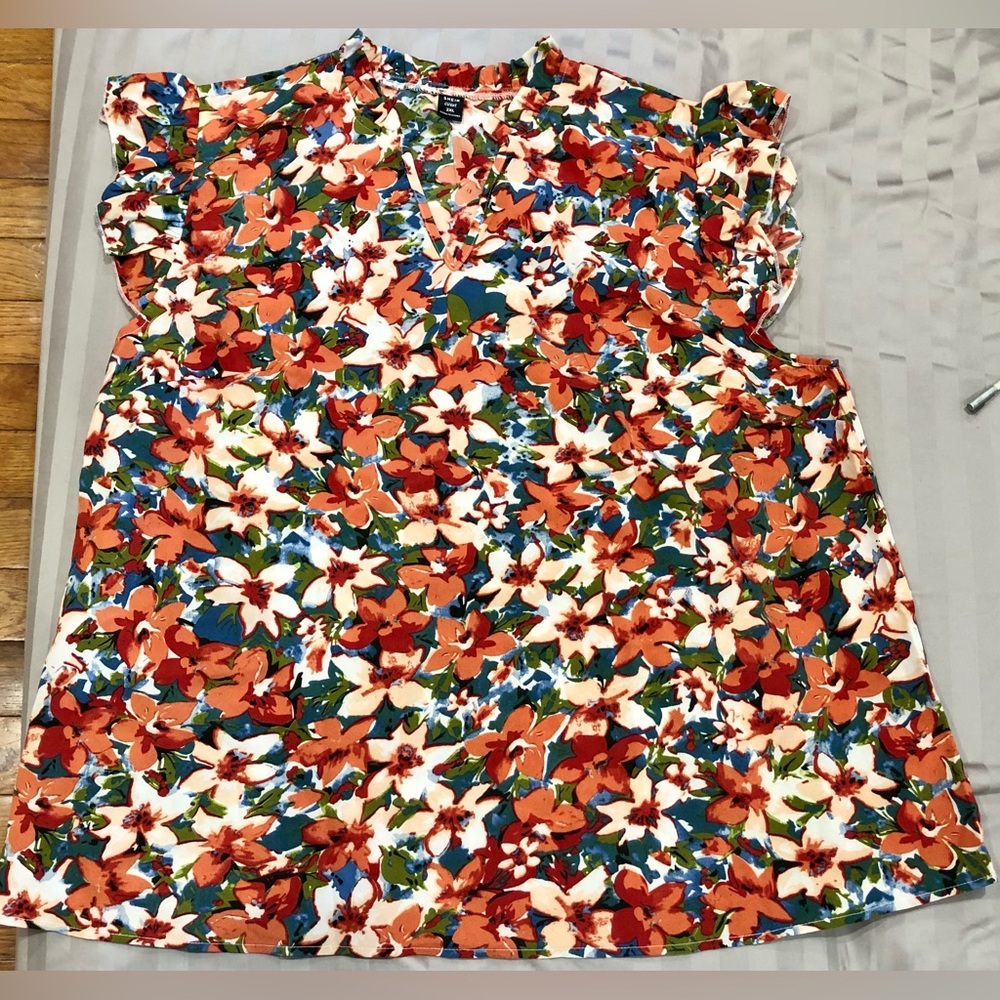 Shein Floral V neck Blouse XXL sleeveless